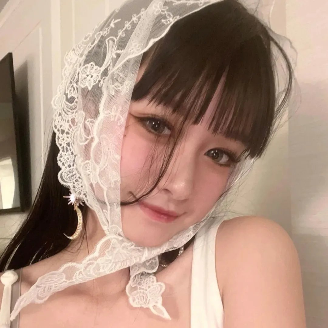 深夜中的企鹅